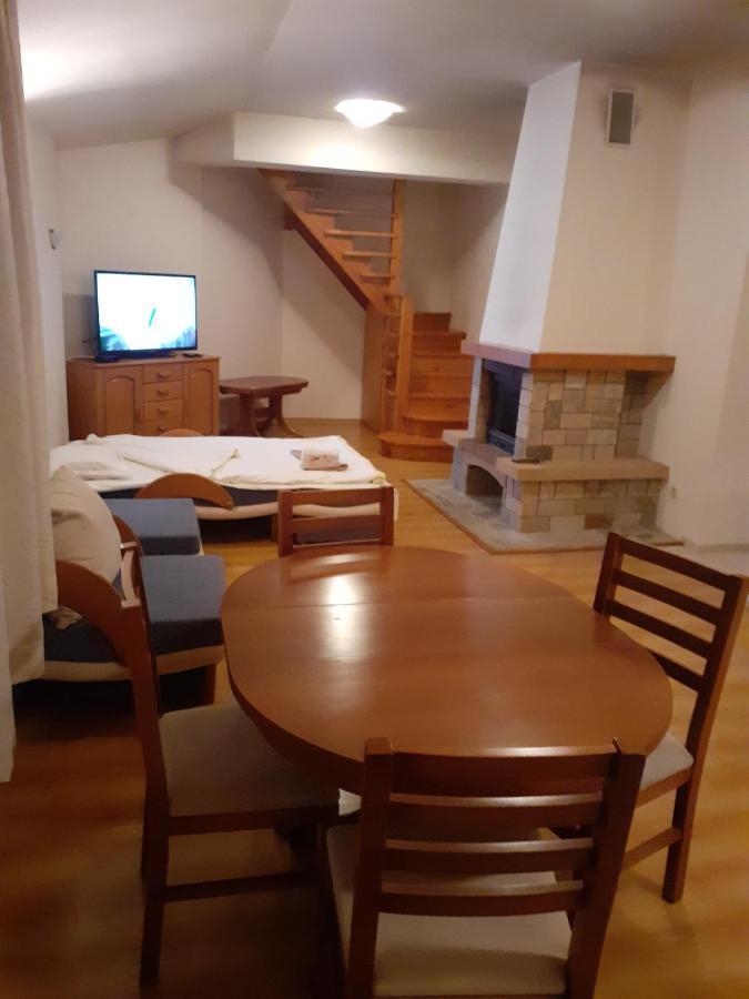 Edelweiss Inn Aparthotel Банско Экстерьер фото