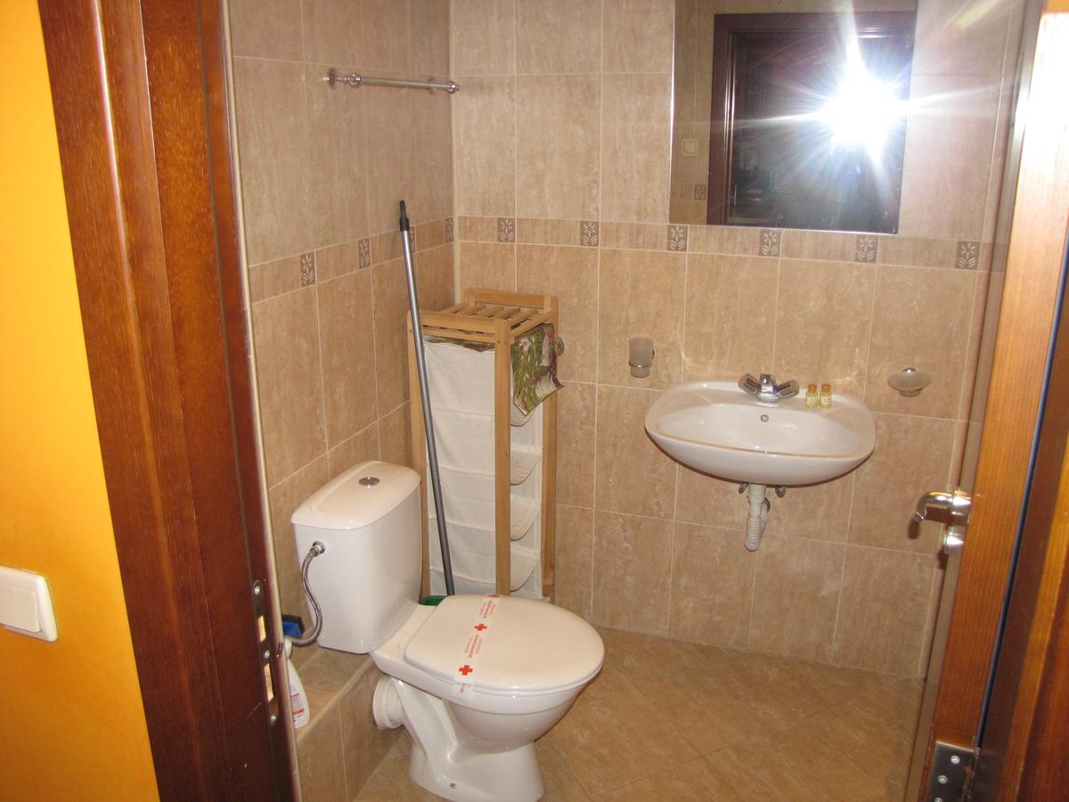 Edelweiss Inn Aparthotel Банско Экстерьер фото