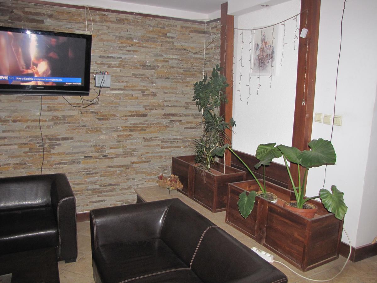 Edelweiss Inn Aparthotel Банско Экстерьер фото